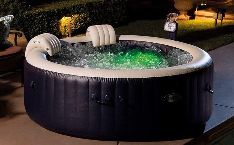 inflatable hot tub